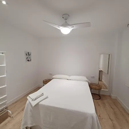 Apartment Ana Bernal By Hdc